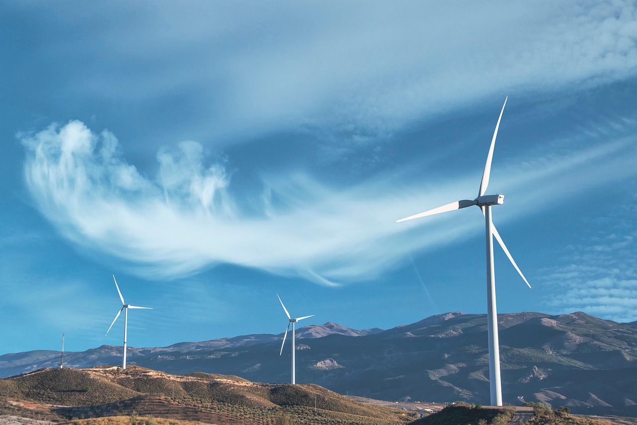 “Electricity Prices to Plummet”: This Unprecedented European Power Tariff Drop Set to Save Billions of Dollars for Millions