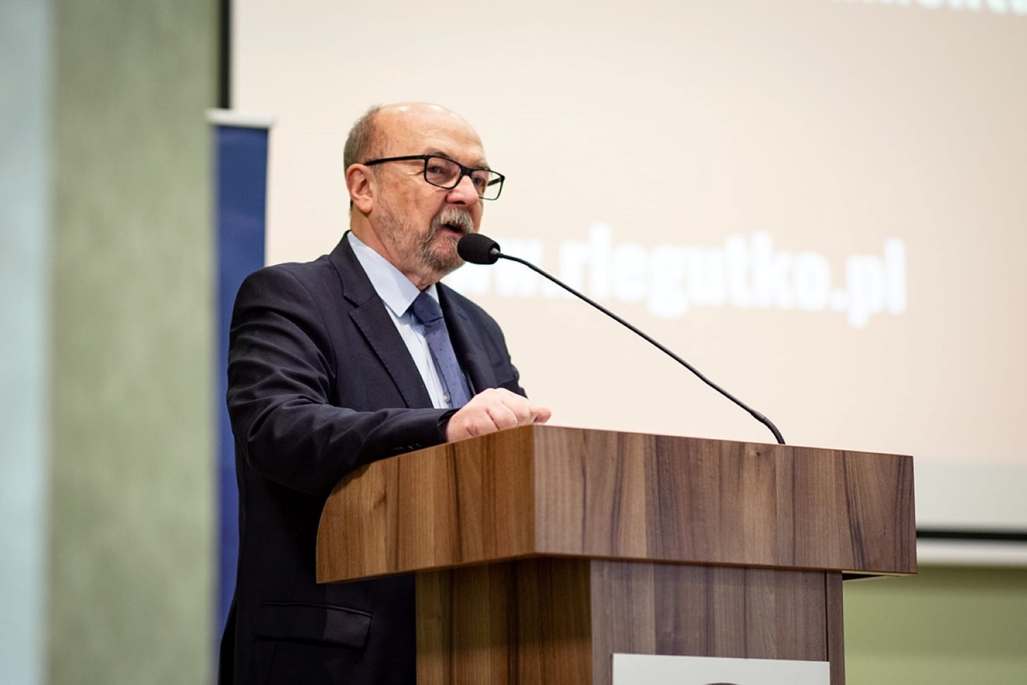 Ryszard Legutko : Ils nous tombent dessus comme un bulldozer