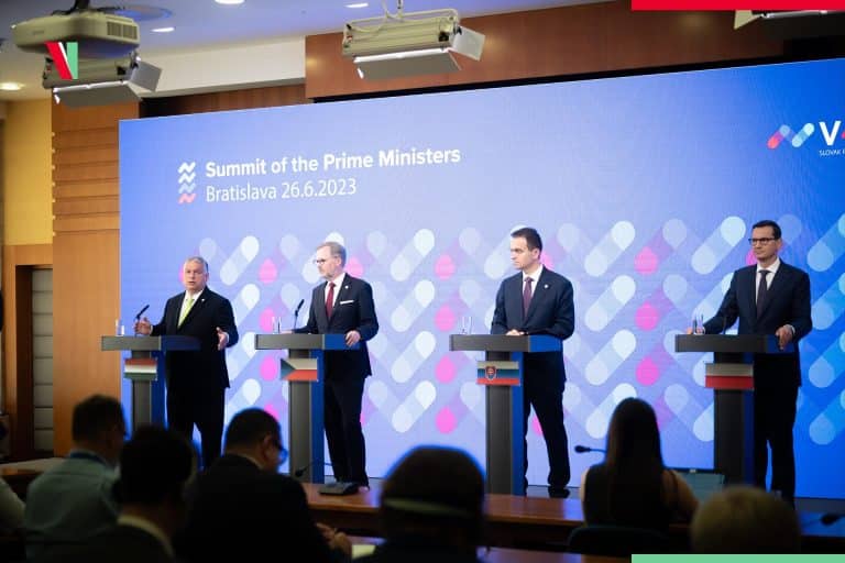Sommet du V4 à Bratislava : Non aux quotas de migrants