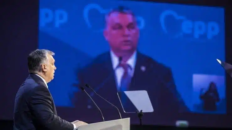 Orbán: “EU’s Christian Identity under Threat from Muslim Migrants”