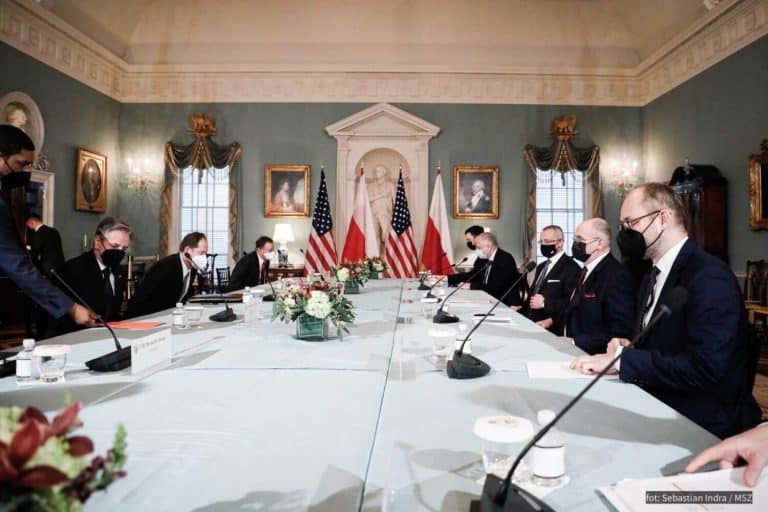 Les États-Unis et le dilemme de la politique étrangère polonaise