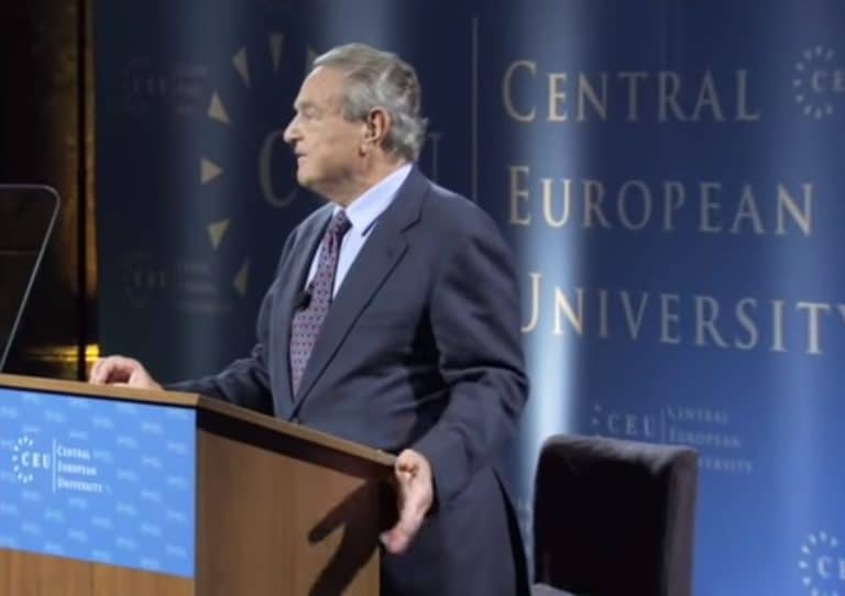 Orbán contraint la CEU de George Soros à ne plus délivrer de diplômes des États-Unis en Hongrie