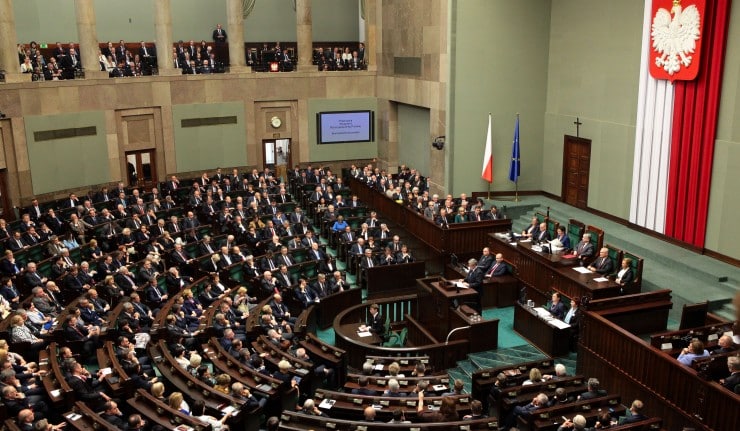 In Poland, the PiS wants a thorough reform of the judicial system inherited from Communism