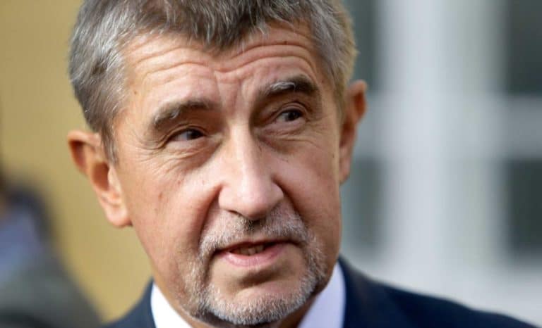 Le nouveau Premier ministre tchèque Babiš rejette fermement les quotas de migrants