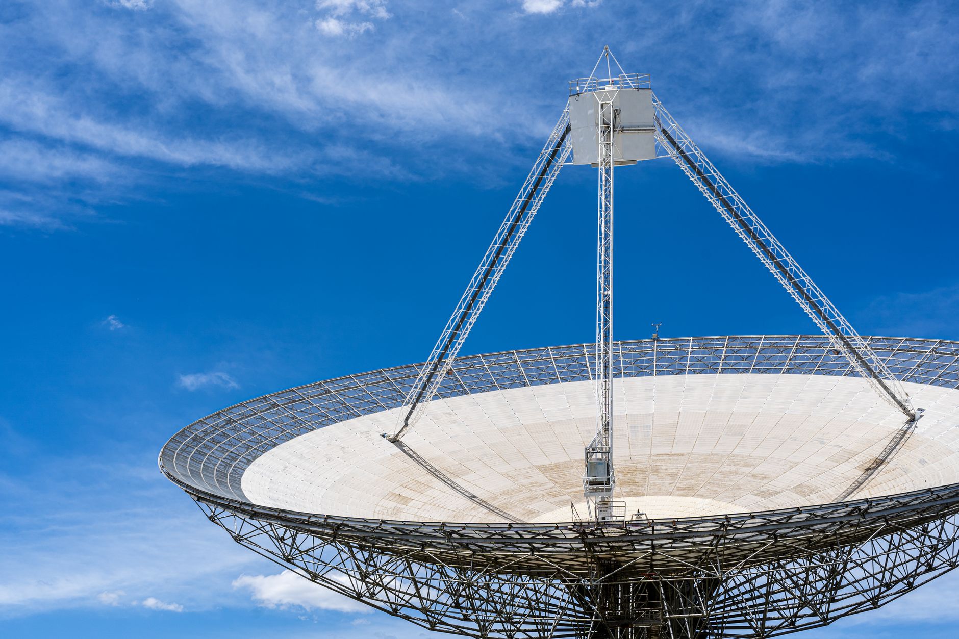 Chine et Brésil unissent leurs forces: cette mission radio-télescopique promet de percer le mystère angoissant de l&rsquo;énergie sombre et bouleverse le monde scientifique