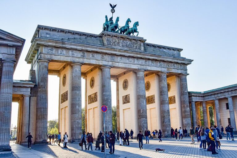 „Deutschland setzt ein starkes Zeichen“: Berlin Stoppt Französische Pläne zur Besteuerung von US-Technologieriesen und Eskaliert Den Zollkonflikt in Europa