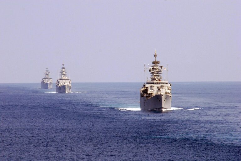 «La course à l’armement naval s’accélère»: le Royaume-Uni dévoile un plan audacieux pour renforcer sa flotte face aux tensions mondiales croissantes