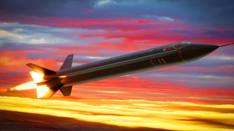 La menace nucléaire révélée : l’US Air Force dévoile ce missile de croisière terrifiant pour ses avions B-21 et B-52