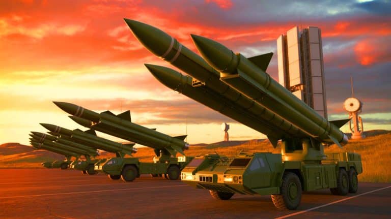 Un arsenal de puissance inégalée : la seconde batterie de missiles Dark Eagle à vitesse Mach 5 va renforcer les États-Unis dès l’an prochain