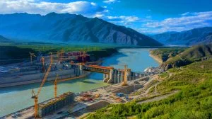 Illustration of the construction of the world's largest hydropower dam on the Yarlung Tsangpo River in Tibet.