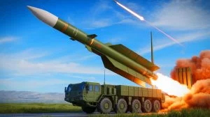 Illustration de la capacité de frappe hypersonique des missiles Dark Eagle dans le renforcement stratégique des États-Unis.
