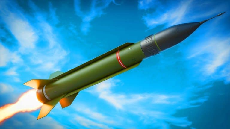 “The Missile That Could Change Everything”: Russia’s Nuclear Air-to-Air Weapons and China’s Expanding Arsenal Ignite Fears of a New Arms Race