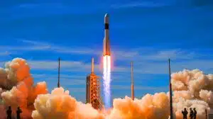 Illustration de la fusée Neutron de Rocket Lab, symbole de la nouvelle ère de la logistique militaire spatiale.