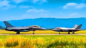 Illustration of Portugal's decision to replace F-35 fighter jets with Rafale aircraft, highlighting a strategic defense shift.