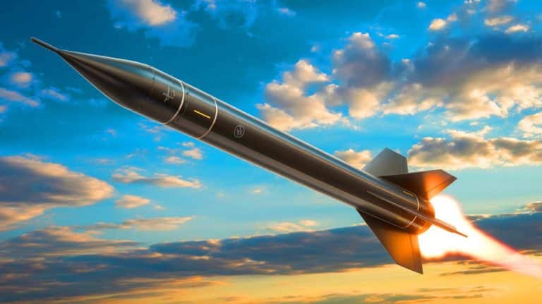 « On pensait la guerre froide terminée » : ce nouveau missile nucléaire américain change la donne mondiale (et il entre bientôt en service)