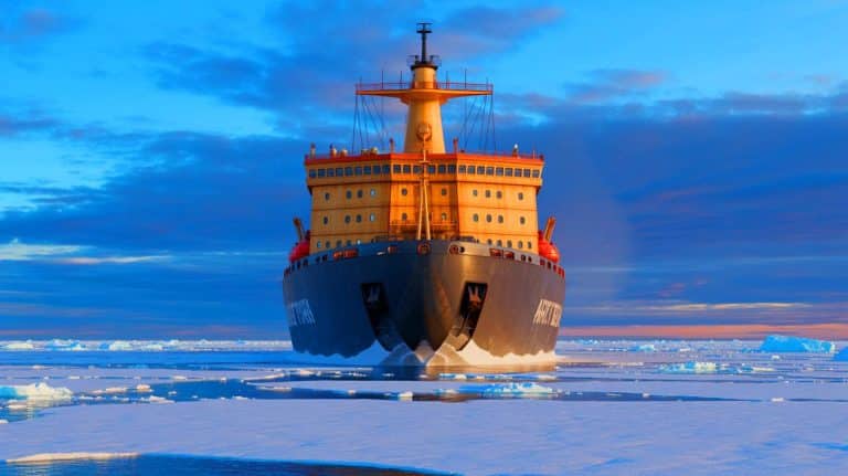 „Sie kämpfte gegen 12 Meter Eis“: Diese legendäre Polar Sea verschwand leise - jetzt rüstet Amerika für den Arktis-Wettlauf