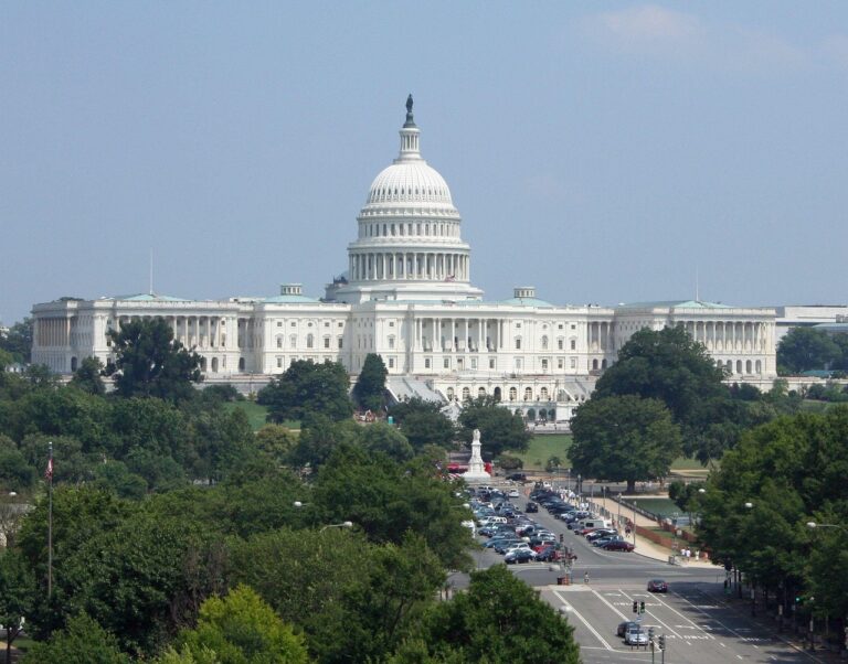 Lawmakers Signal Progress in Talks to End Shutdown, Sparking Hope for Affected Workers and Families Nationwide