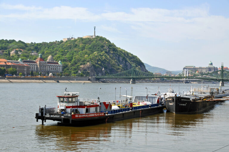 Navigation revenue would fund embankments, heritage and public space under Budapest’s Danube plan